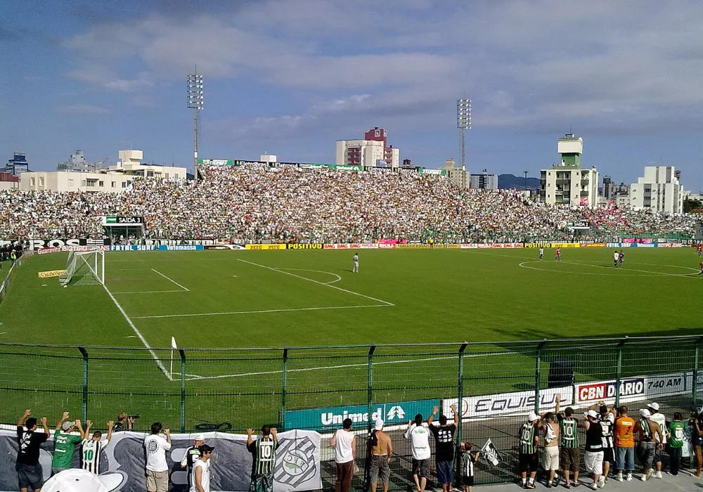 Estádio Orlando Scarpelli, no Estreito, Florianópolis